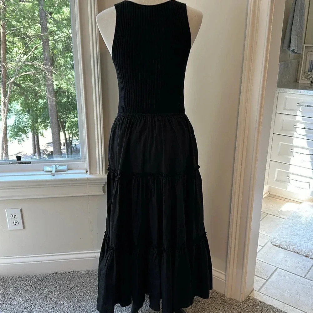 Evereve Arya Rib Knit V-neck Tank w/flowy, ruffle tier dress, Medium, Like new - Picture 6 of 9